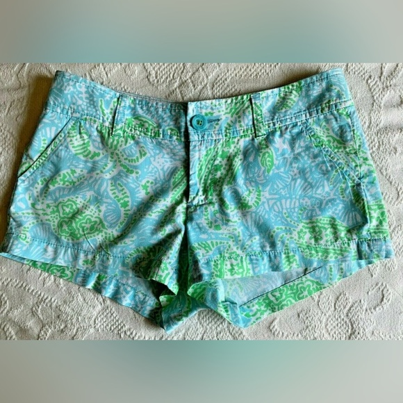 LILLY PULITZER WALSH Shorts Get Crackin Blue & Green Crab Print SZ 2 - Picture 1 of 6